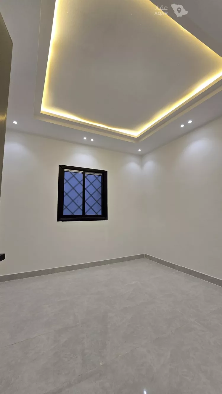 فيلا للبيع في شارع المغاوير, حي طيبة, مدينة الرياض, منطقة الرياض صورة 4