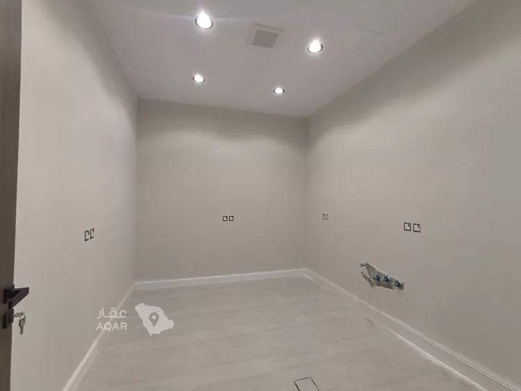 Villa for Sale in Riyadh Okaz صورة 4
