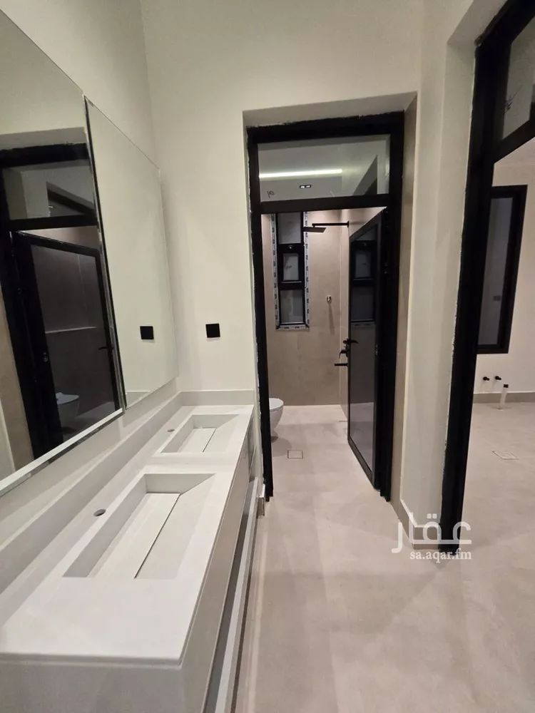 فيلا للبيع في شارع عبدالقادر أسعد مفتي, حي ديراب, مدينة الرياض, منطقة الرياض صورة 3