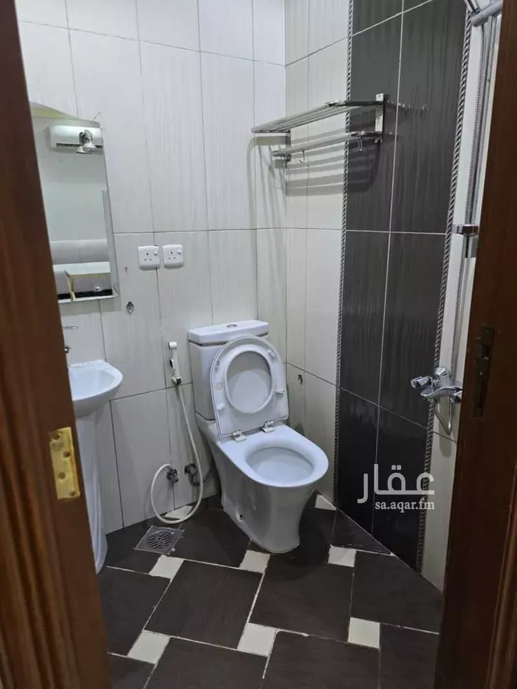 شقة للإيجار في شارع ام القرى, حي الصفاء, مدينة جدة, منطقة مكة المكرمة صورة 3