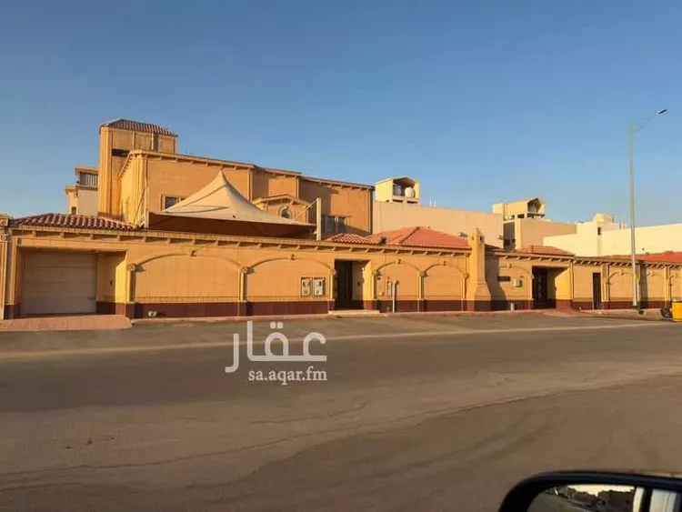فيلا للبيع في شارع الناجية, حي عكاظ, مدينة الرياض, منطقة الرياض صورة 2