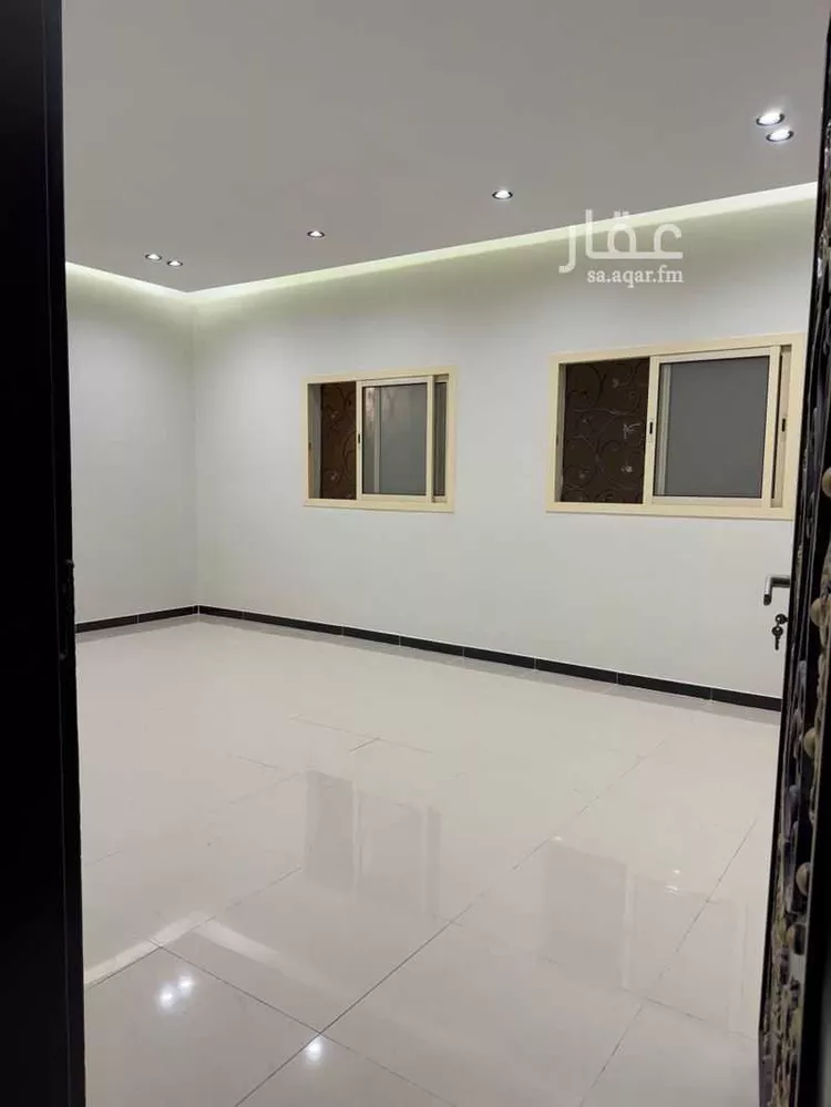 Floor for Rent in Riyadh Ar Rimal صورة 3