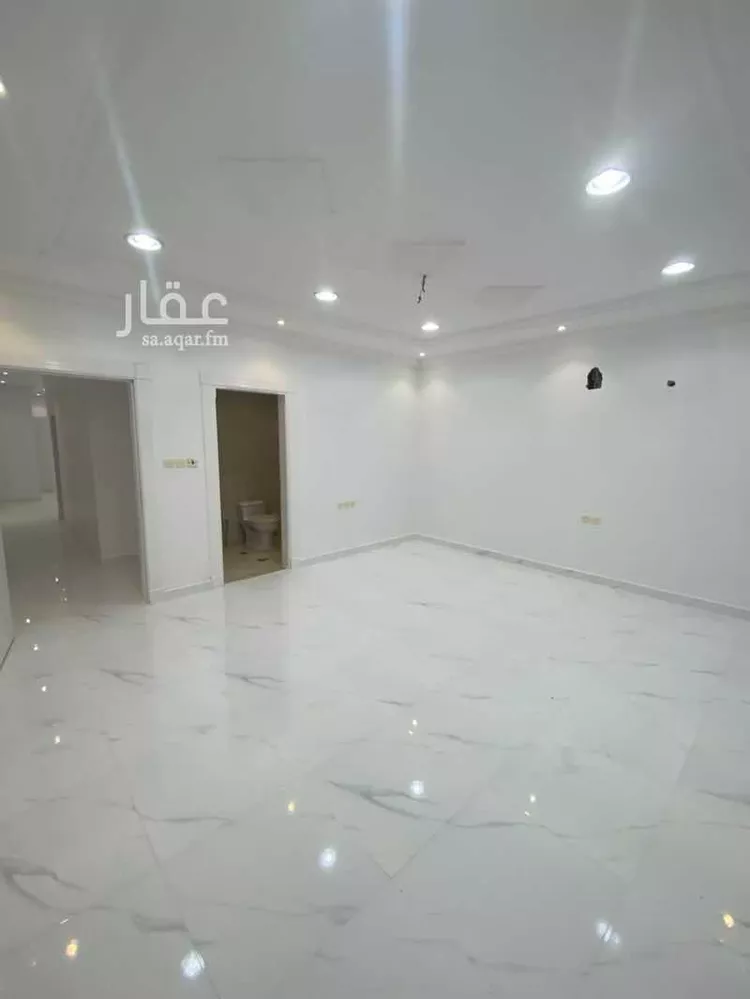 Floor for Rent in Riyadh Al Fayha 17