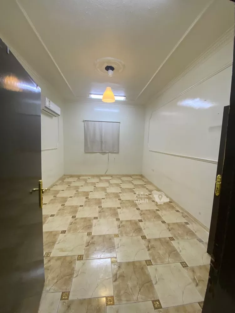 شقة للإيجار في شارع الرياش, حي السعادة, مدينة الرياض, منطقة الرياض 8