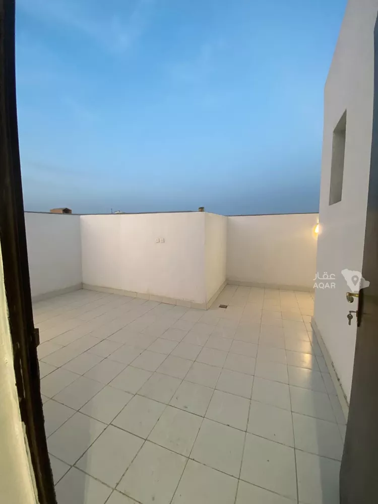 شقة للبيع في شارع الغمد, حي السعادة, مدينة الرياض, منطقة الرياض 5