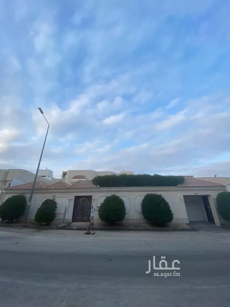 فيلا للإيجار في شارع محمد الشافعي, حي الربوة, مدينة الرياض, منطقة الرياض
