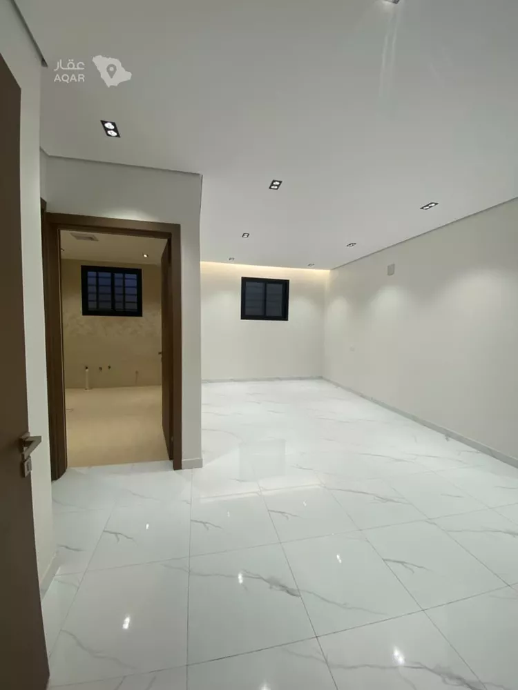 دور للبيع في شارع الغمد, حي السعادة, مدينة الرياض, منطقة الرياض 11