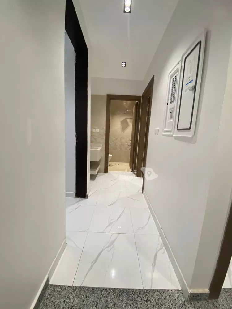 شقة للبيع في شارع الغمد, حي السعادة, مدينة الرياض, منطقة الرياض 3