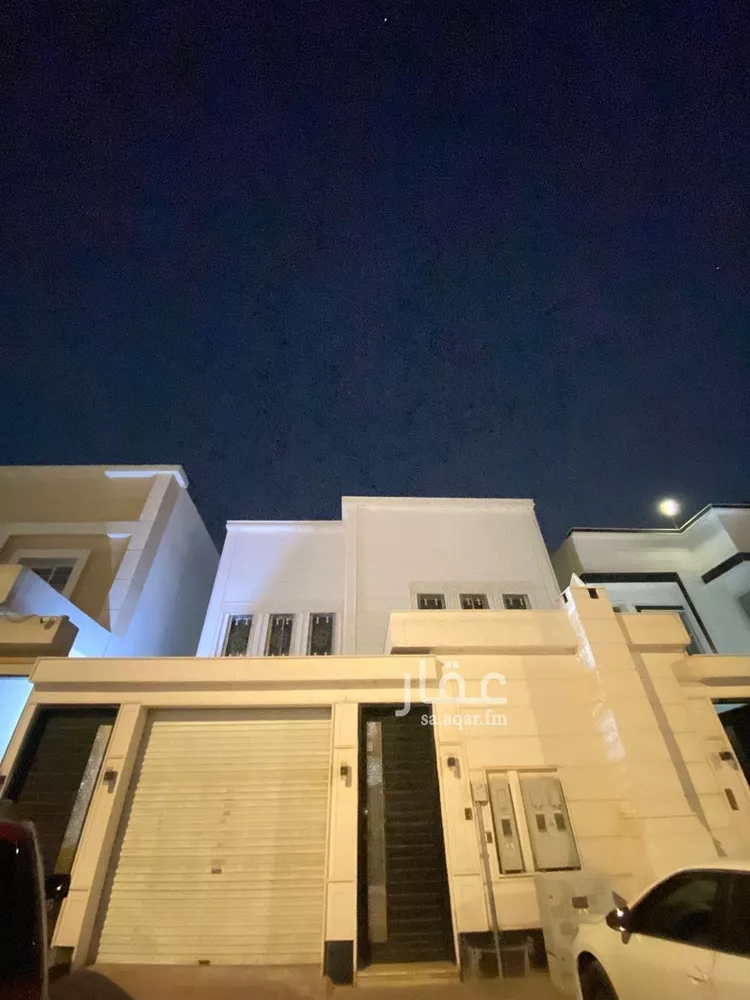 فيلا للإيجار في شارع أحمد بن محمد العتابي, حي الرمال, مدينة الرياض, منطقة الرياض