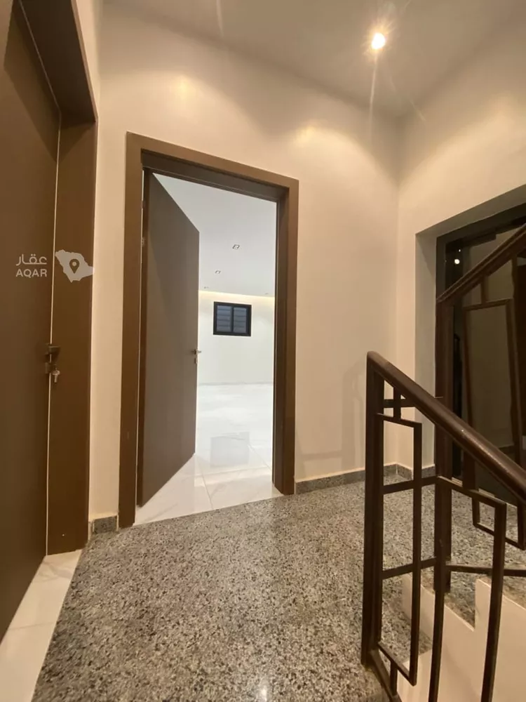 دور للبيع في شارع الغمد, حي السعادة, مدينة الرياض, منطقة الرياض 9