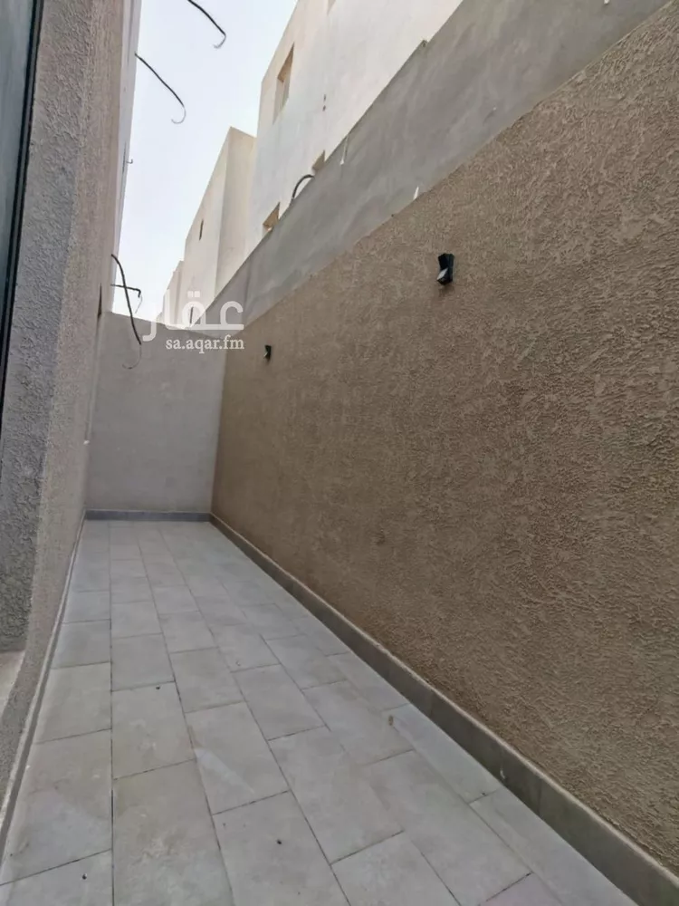 فيلا للبيع في شارع إبراهيم بن حسين, حي الرمال, مدينة الرياض, منطقة الرياض 19