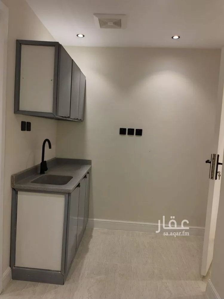شقة للإيجار في شارع الديرية, حي الوزارات, مدينة الرياض, منطقة الرياض صورة 3