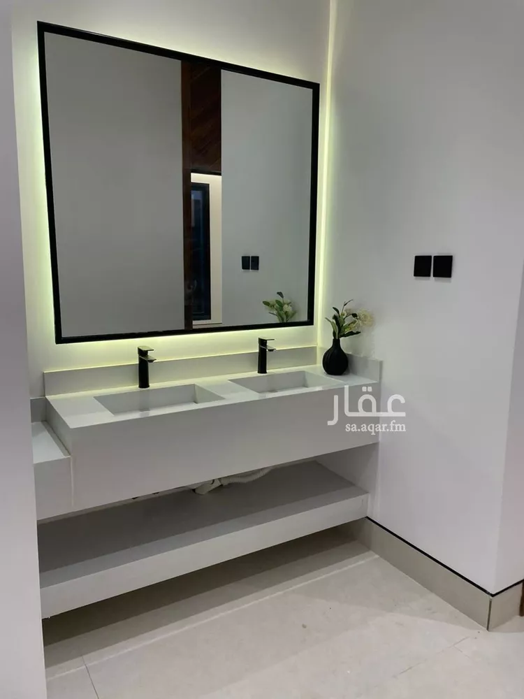 Apartment for Sale in Al Muzahimiyah Tuwaiq 10