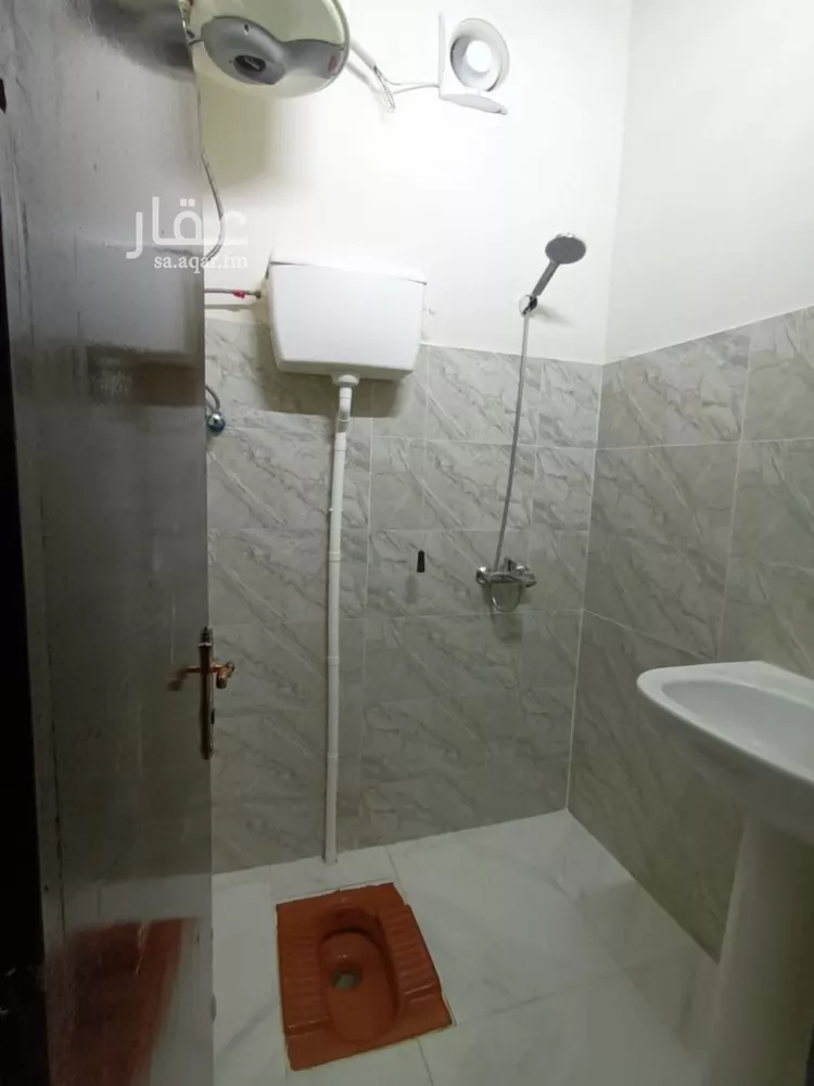 استوديو للإيجار في شارع الامام, حي العزيزية, مدينة الرياض, منطقة الرياض 8