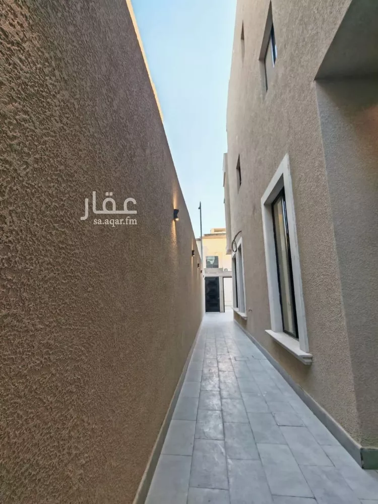 فيلا للبيع في شارع إبراهيم بن حسين, حي الرمال, مدينة الرياض, منطقة الرياض 10