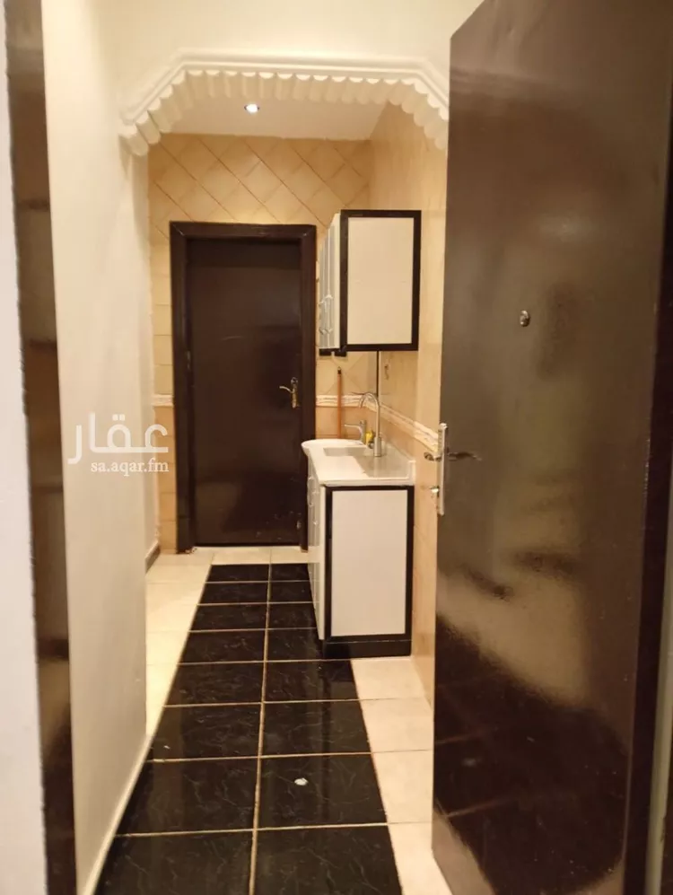 شقة للإيجار في شارع الملك عبدالله ابن عبدالعزيز سعود, حي العاصمة, مدينة الدرعية, منطقة الرياض صورة 3