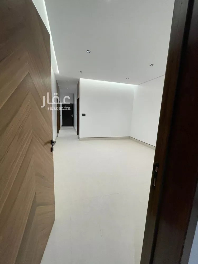 شقة للبيع في شارع غير مسمي 571  1501, حي نوارة, مدينة المزاحمية, منطقة الرياض صورة 5