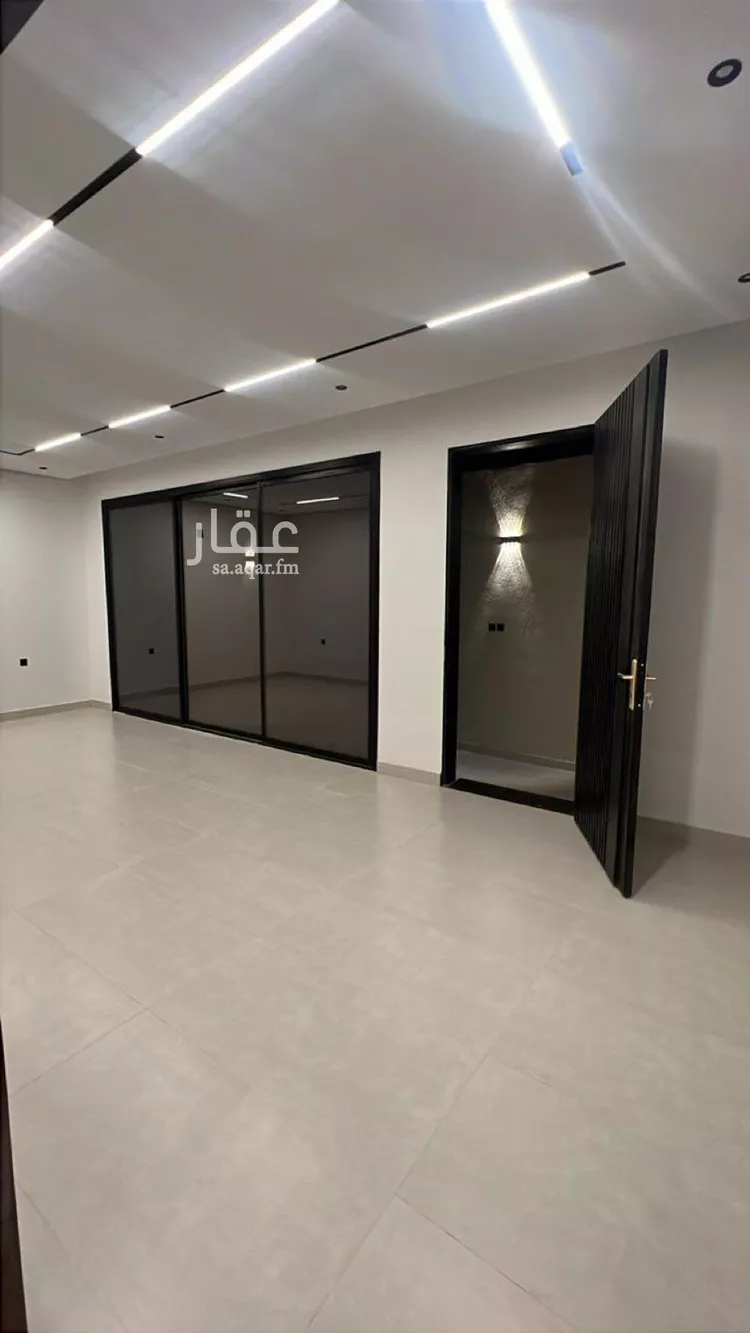 Floor for Sale in Riyadh Al Janadriyah صورة 4
