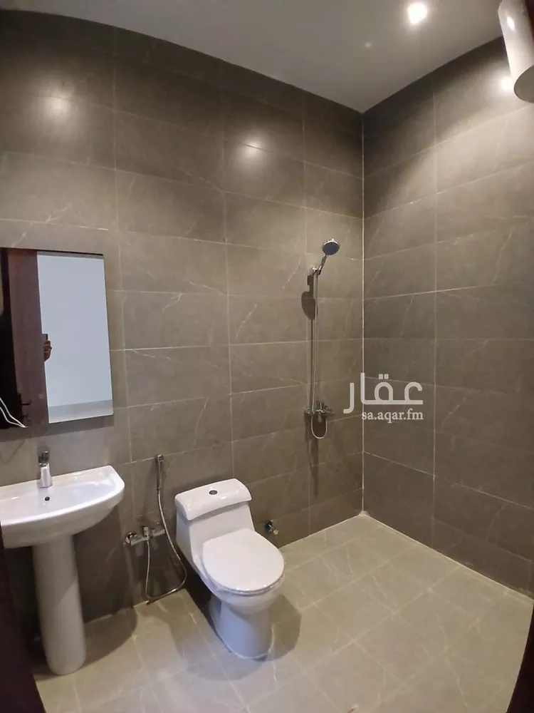 دور للبيع في شارع تميم الجرجاني, حي الرمال, مدينة الرياض, منطقة الرياض صورة 3