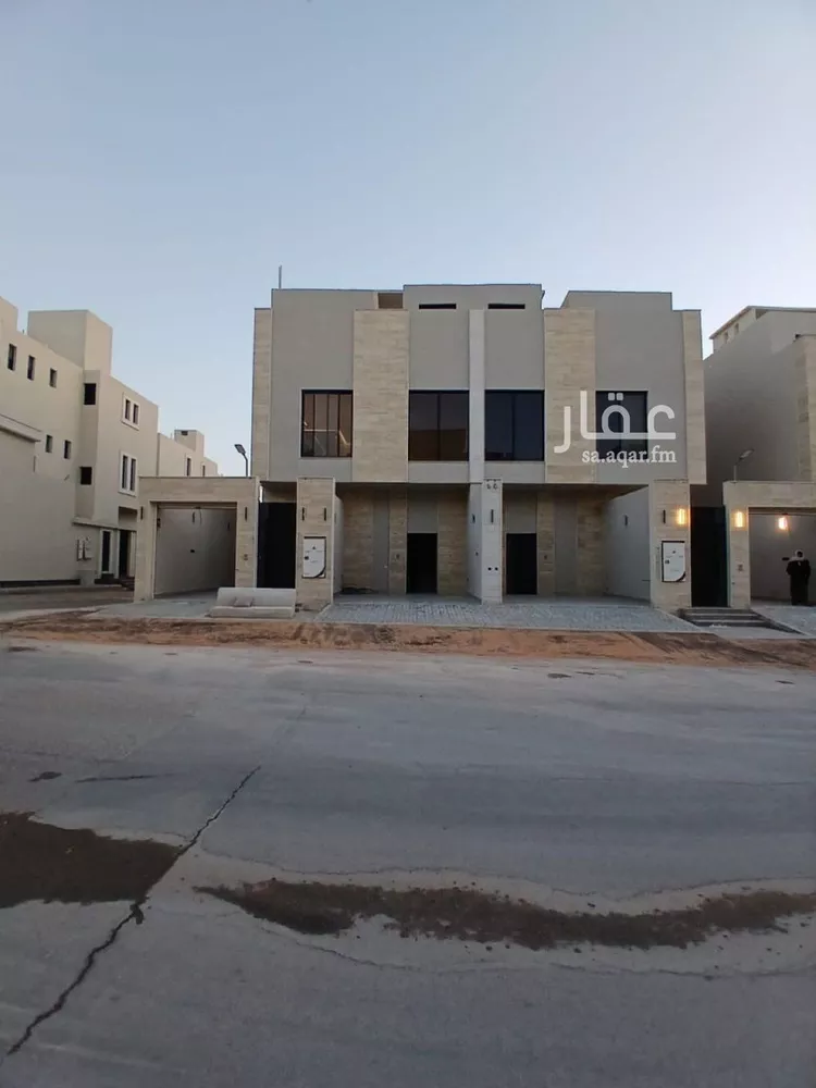 فيلا للبيع في شارع أبي الفتح بن العلامة العجيمي, حي البيان, مدينة الرياض, منطقة الرياض