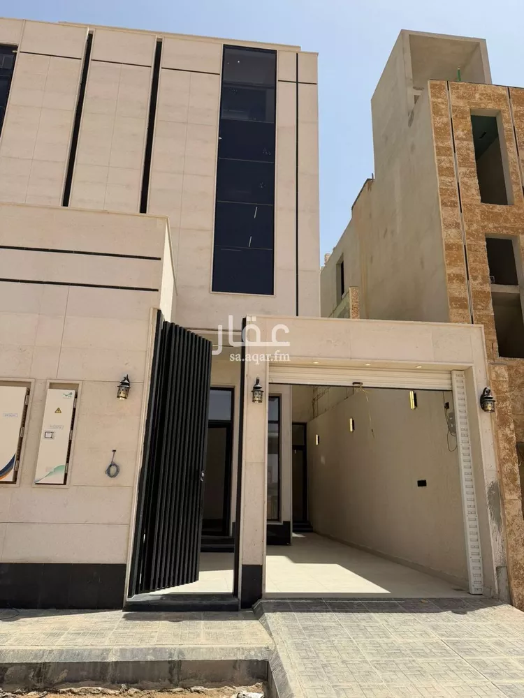 دور للبيع في شارع أحمد بن داود المالكي, حي المعيزيلة, مدينة الرياض, منطقة الرياض صورة 3