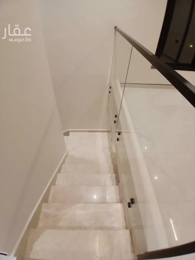 فيلا للبيع في شارع علي بن الأثير, حي الرمال, مدينة الرياض, منطقة الرياض صورة 3