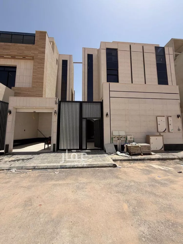 دور للبيع في شارع أبي عطاء العطاردي, حي المعيزيلة, مدينة الرياض, منطقة الرياض صورة 4