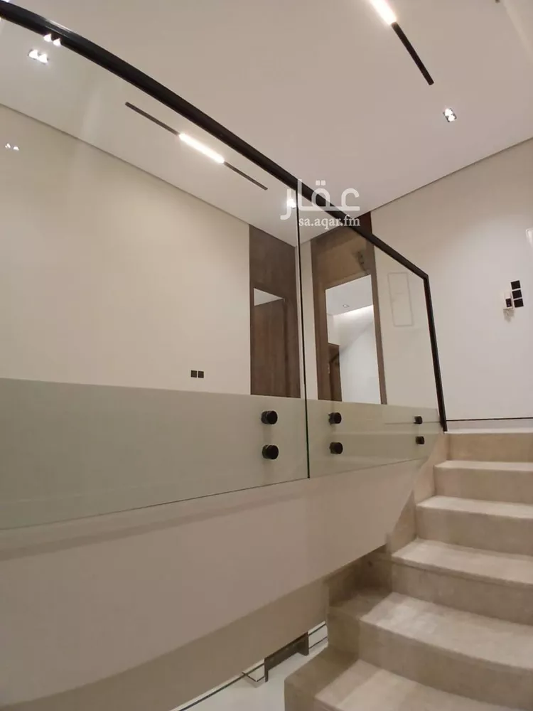 فيلا للبيع في شارع علي بن الأثير, حي الرمال, مدينة الرياض, منطقة الرياض صورة 4