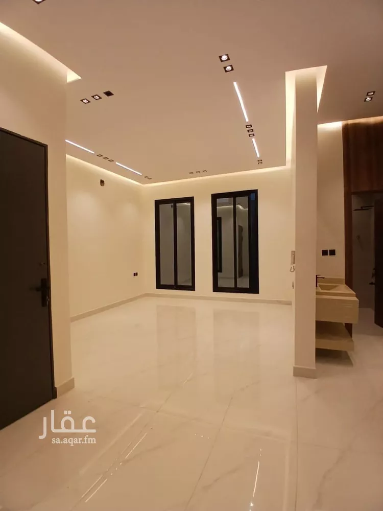 فيلا للبيع في شارع أبي الفتح بن العلامة العجيمي, حي البيان, مدينة الرياض, منطقة الرياض صورة 2