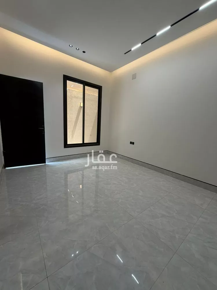 دور للبيع في شارع الحسين بن رواحة, حي الرمال, مدينة الرياض, منطقة الرياض صورة 3