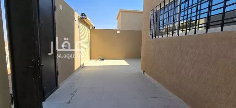 Floor for Sale in Arar Ar Rabwah 6
