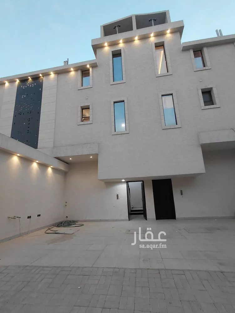 Floor for Sale in Riyadh Ar Rimal صورة 2