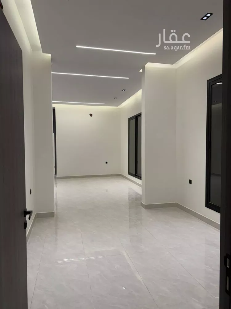 Floor for Sale in Riyadh Al Janadriyah صورة 3