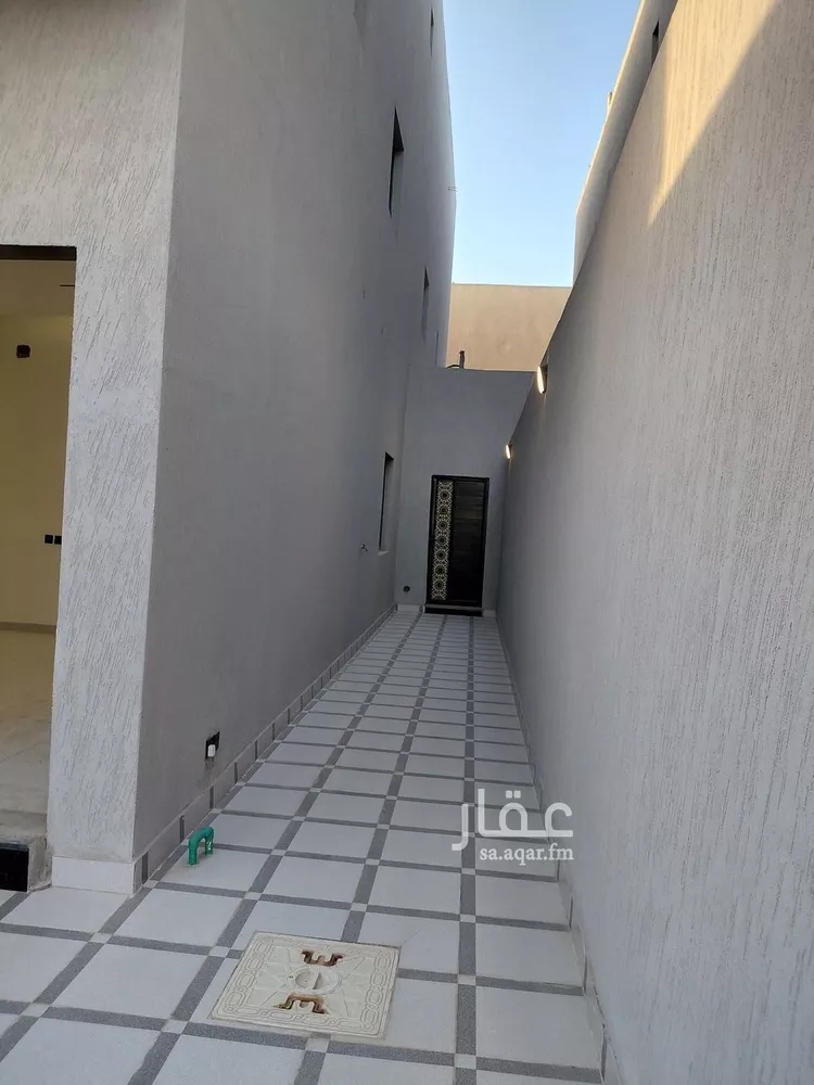 دور للبيع في شارع جبل البرم, حي الرمال, مدينة الرياض, منطقة الرياض صورة 3