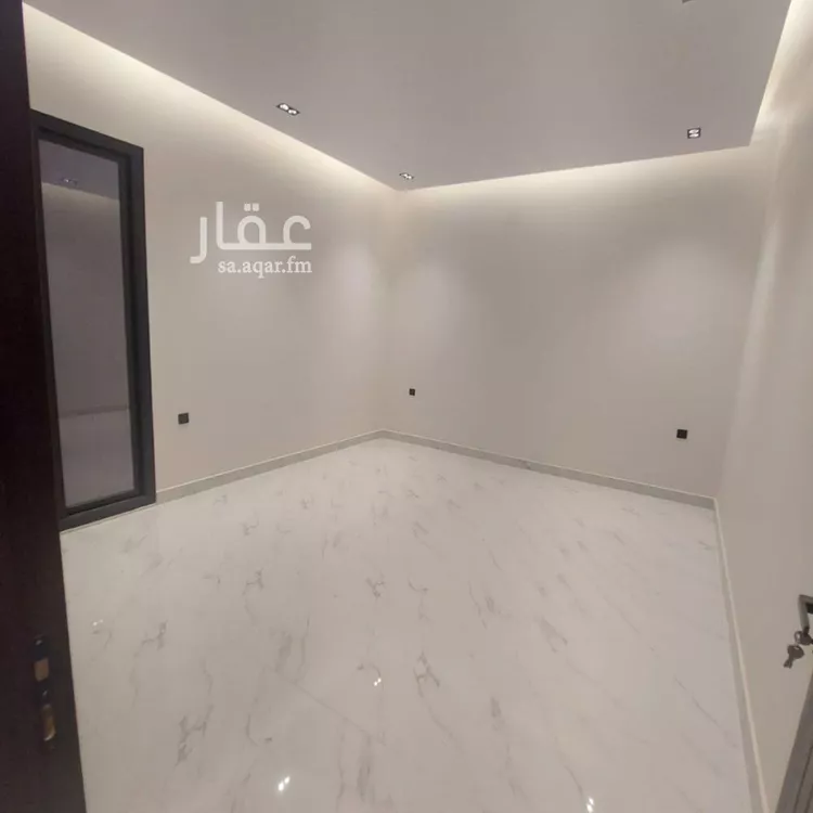 دور للبيع في شارع غزوان, حي المونسية, مدينة الرياض, منطقة الرياض صورة 3