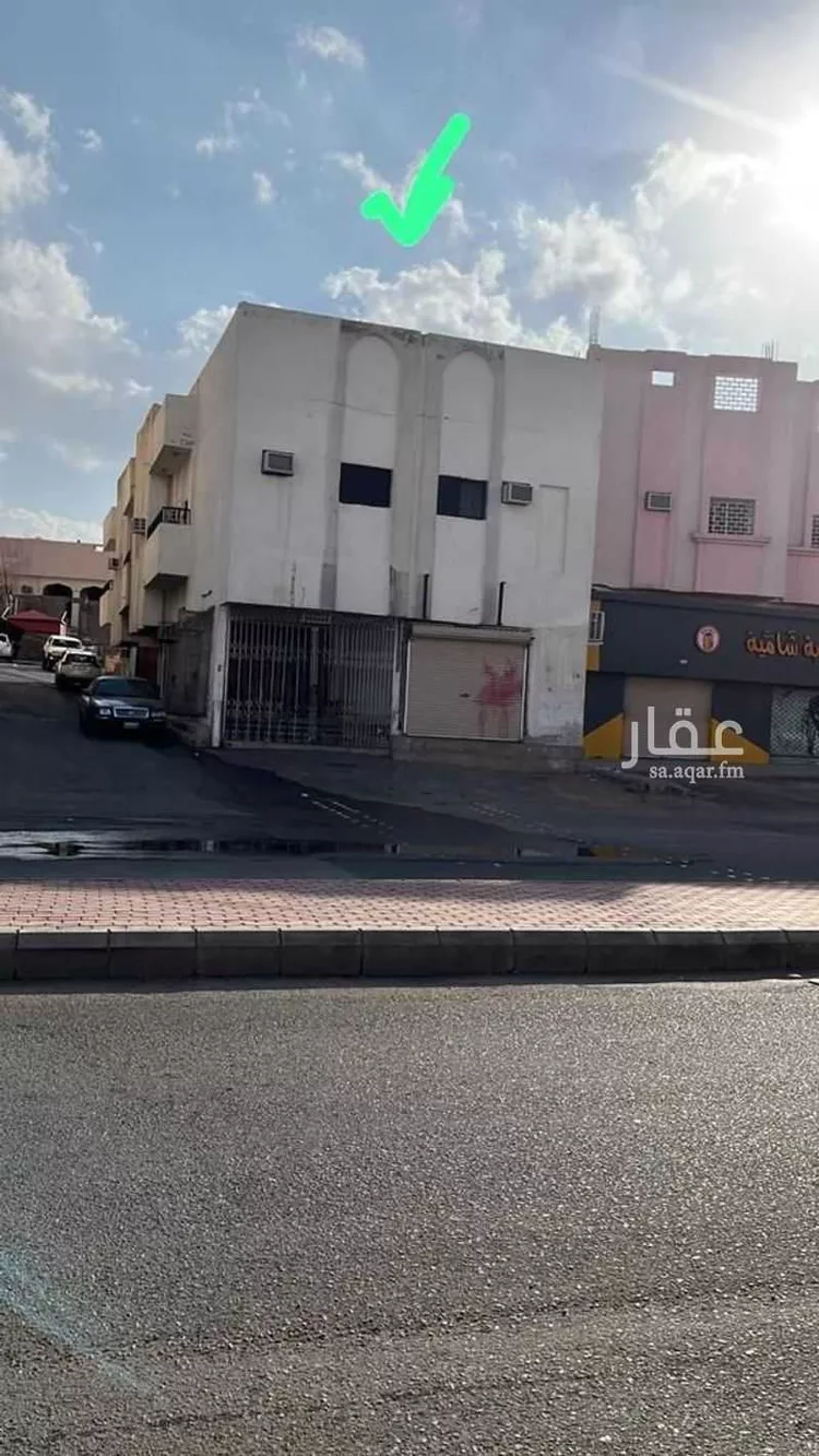 عمارة للبيع في شارع سكه الحديد, حي العنابس, مدينة المدينه المنوره, منطقة المدينة المنورة