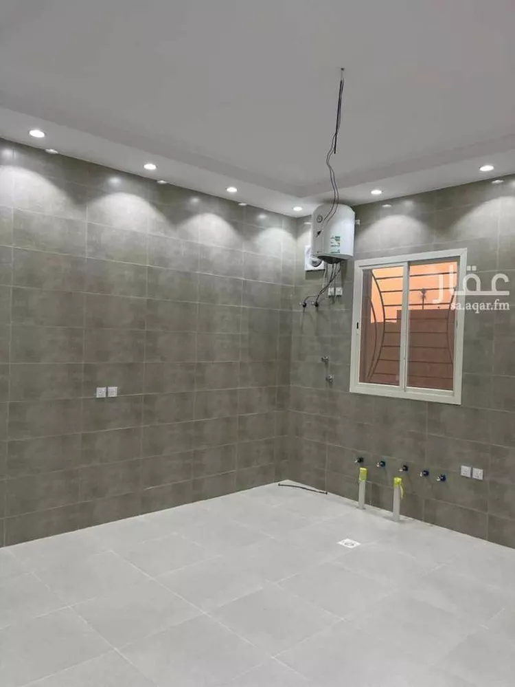 دور للبيع في شارع الأمير سلطان 66, حي الأمير سلطان, مدينة بيشة, منطقة عسير صورة 2