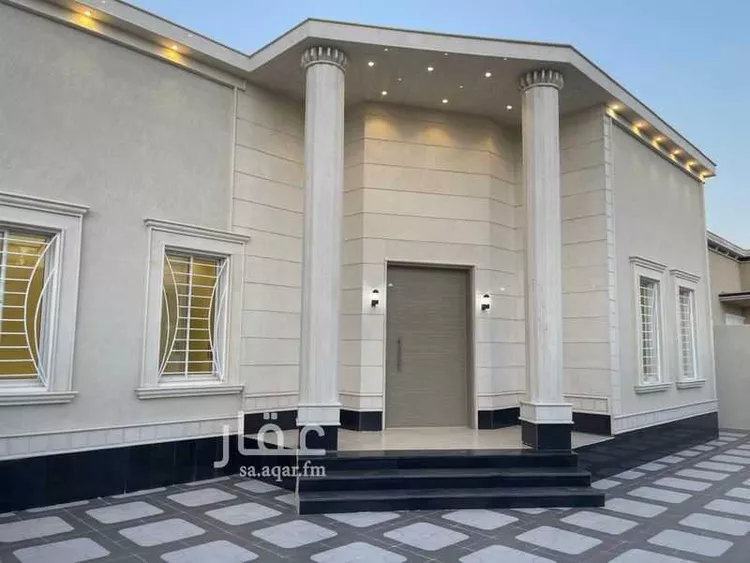 دور للبيع في شارع الأمير سلطان 66, حي الأمير سلطان, مدينة بيشة, منطقة عسير صورة 4