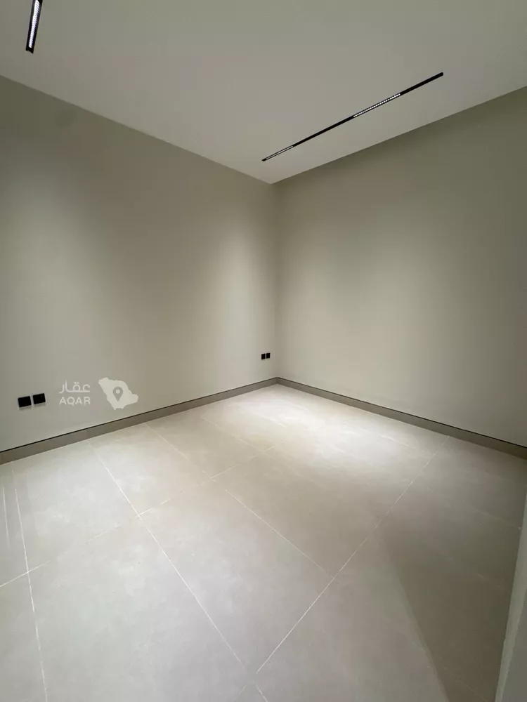 Floor for Sale in Riyadh An Narjis 6