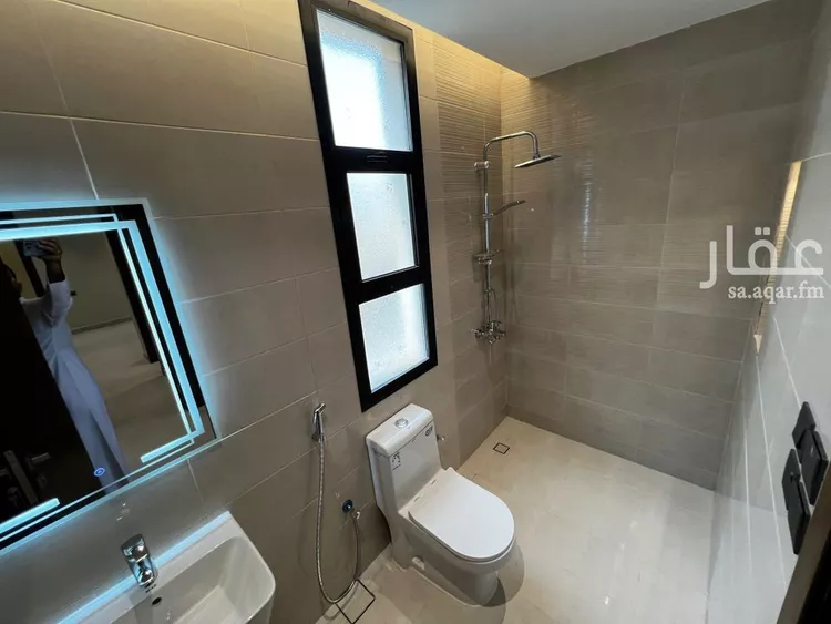 فيلا للبيع في شارع محمد الكاتب, حي العمرة, مدينة مكه المكرمه, منطقة مكة المكرمة صورة 2