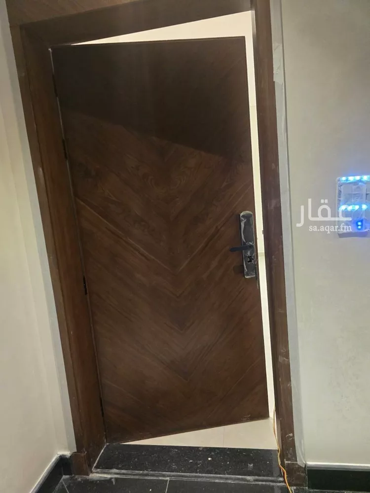 شقة للبيع في شارع عائشه ام المؤمنين, حي الروضة, مدينة جدة, منطقة مكة المكرمة صورة 2