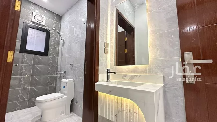 شقة للبيع في شارع الحسين بن البزار, حي المروة, مدينة جدة, منطقة مكة المكرمة 1 صورة