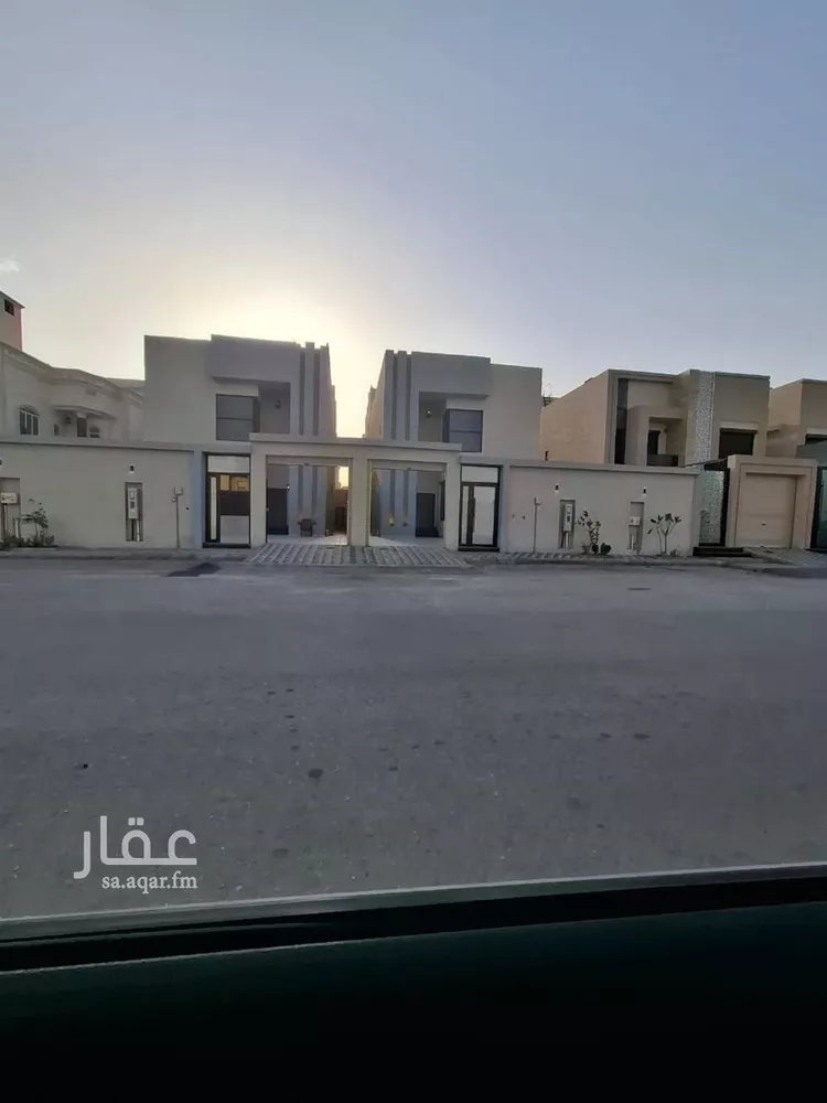 فيلا للبيع في شارع عمرو بن ابي زهير, حي الشراع, مدينة الخبر, المنطقة الشرقية