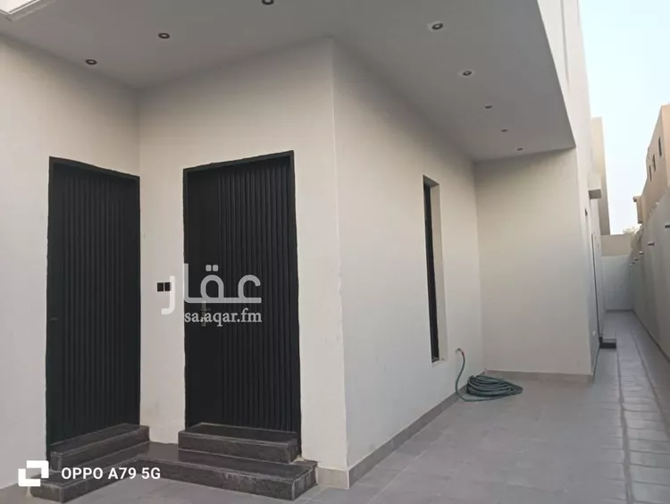 دور للبيع في شارع العجمة, حي الرمال, مدينة الرياض, منطقة الرياض صورة 2