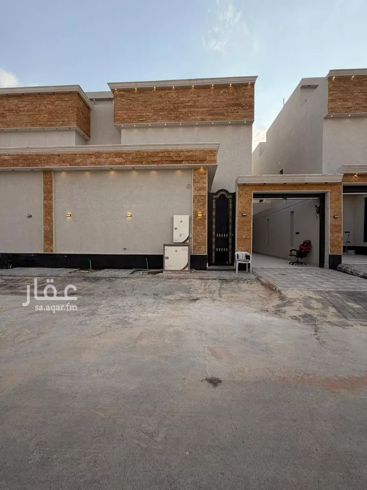 دور للبيع في شارع شهيد الدين ثم الوطن خالد محمد أحمد الص, حي الرمال, مدينة الرياض, منطقة الرياض 1 صورة