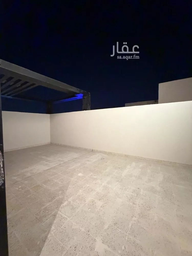 شقة للبيع في شارع السلطان قابوس بن سعيد, حي المعيزيلة, مدينة الرياض, منطقة الرياض