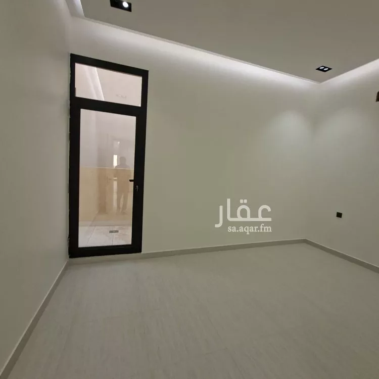 فيلا للبيع في شارع وادى الساحل , حي الرمال, مدينة الرياض, منطقة الرياض صورة 4
