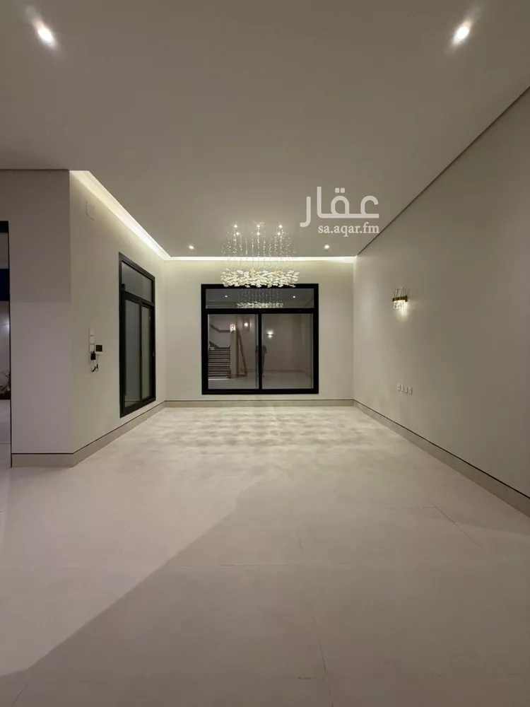 دور للبيع في شارع حسن سعيد المخرج, حي المعيزيلة, مدينة الرياض, منطقة الرياض 11