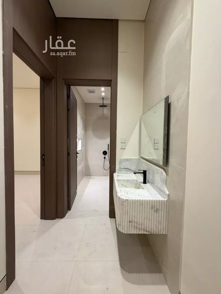 دور للبيع في شارع السلطان قابوس بن سعيد, حي المعيزيلة, مدينة الرياض, منطقة الرياض صورة 3