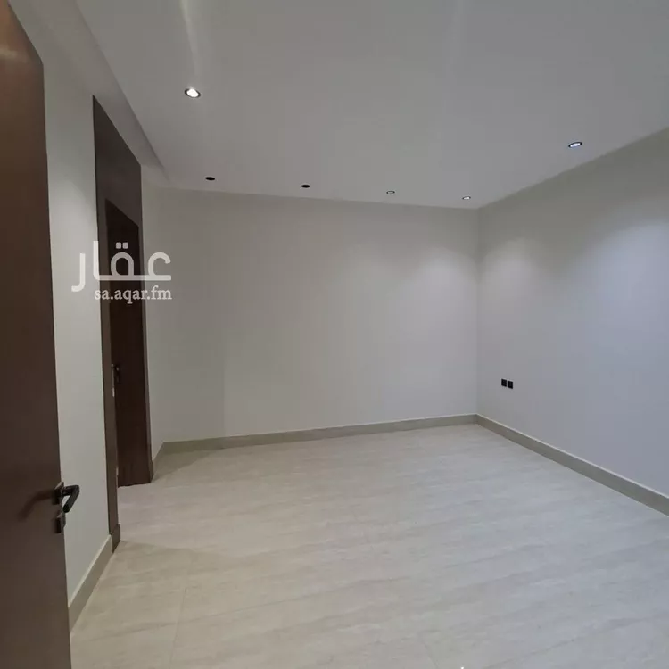 دور للبيع في شارع عبدالله البواب, حي الرمال, مدينة الرياض, منطقة الرياض صورة 2